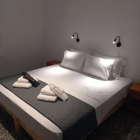 Naxos Beachwalk Apartmán *