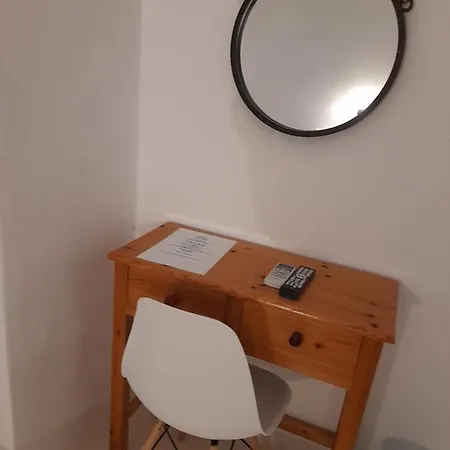 Naxos Beachwalk Apartmán *